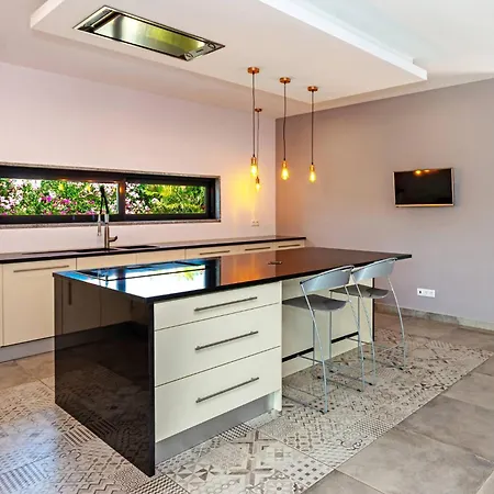 Blue Hill Boutique By Junto Ao Mar *