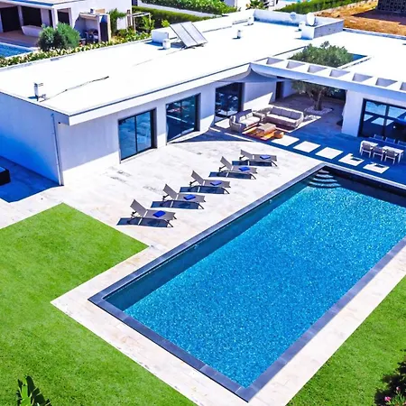 Blue Hill Boutique By Junto Ao Mar *