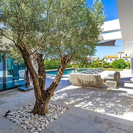 Blue Hill Boutique By Junto Ao Mar