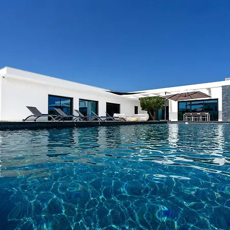 Вилла Blue Hill Boutique By Junto Ao Mar