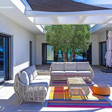 Blue Hill Boutique By Junto Ao Mar Quelfes